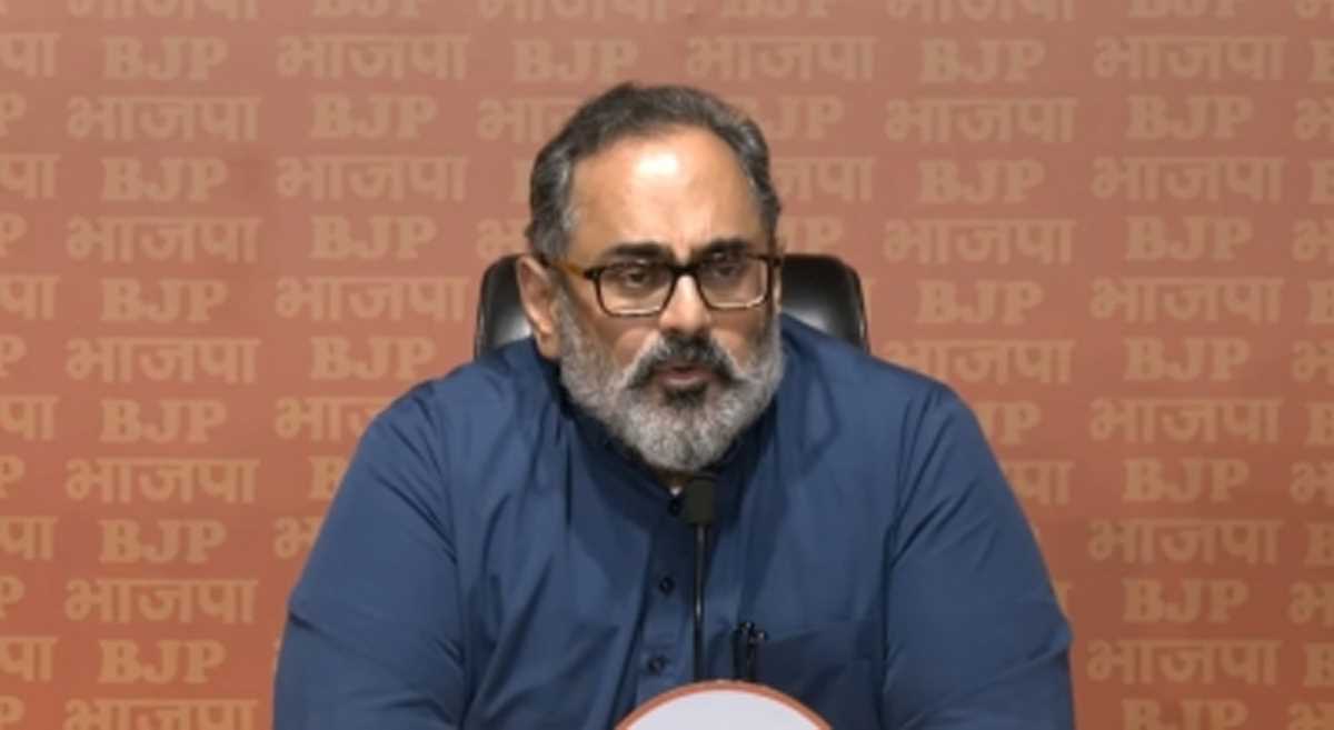 रघुराम राजन ने पीएलआई शोध के लिए झूठे आंकड़ों, संदिग्ध विश्लेषण का इस्तेमाल किया : राजीव चंद्रशेखर